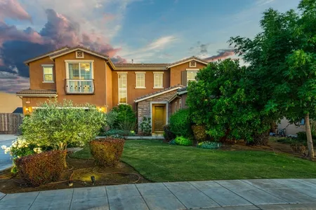 House for Sale at 2040 Jordan Avenue, Clovis,  CA 93611-7702