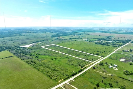 Unit for sale at 3 Spring Valley Road, Moody, TX 76643