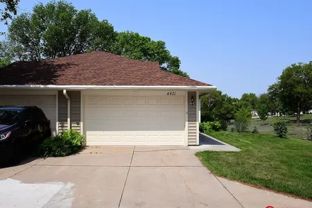 Townhouse for Sale at 4421 Smoke Tree Hollow, Lincoln,  NE 68516