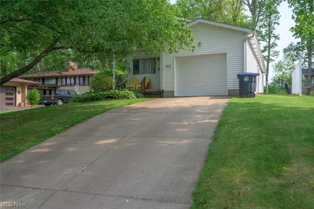 Unit for sale at 2648 Robindale Avenue, Akron, OH 44312