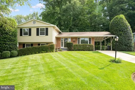 House for Sale at 5000 Woodland Way, Annandale,  VA 22003