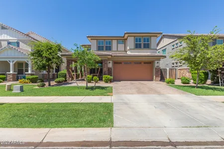 House for Sale at 4268 E Palo Verde Street, Gilbert,  AZ 85296