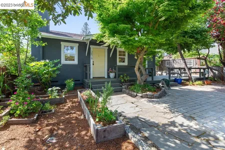 House for Sale at 3878 Patterson Ave, Oakland,  CA 94619