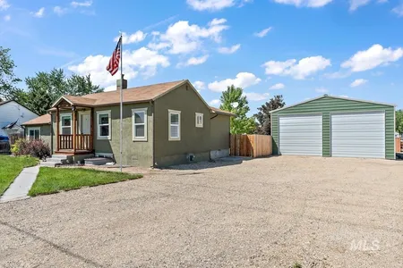 House for Sale at 2417 Lincoln, Caldwell,  ID 83605