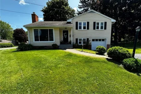 House for Sale at 201 Kenny Street, Manlius,  NY 13066