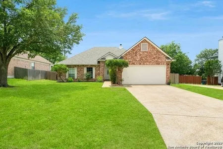 House for Sale at 930 Hedgestone Dr, San Antonio,  TX 78258-2335