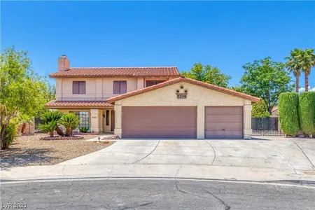 House for Sale at 7209 Big Oak Circle, Las Vegas,  NV 89129