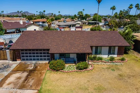 House for Sale at 9801 N 41st Drive, Phoenix,  AZ 85051