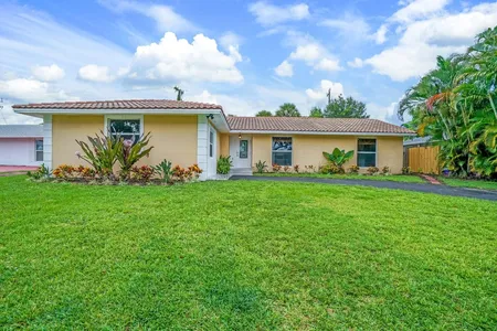 Unit for sale at 3697 Holly Drive, Palm Beach Gardens, FL 33410