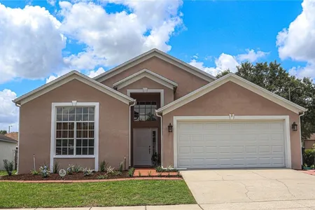 House for Sale at 4101 Copper Canyon Blvd, Valrico,  FL 33594