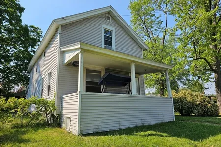 House for Sale at 605 Buckley Road, Salina,  NY 13088