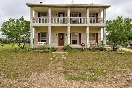 House for Sale at 320 Spring Creek Road, Florence,  TX 76527
