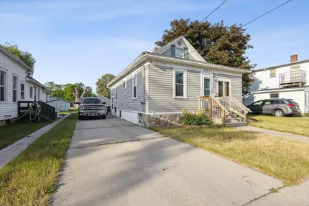 Unit for sale at 1175 Harvey Street, Green Bay, WI 54302