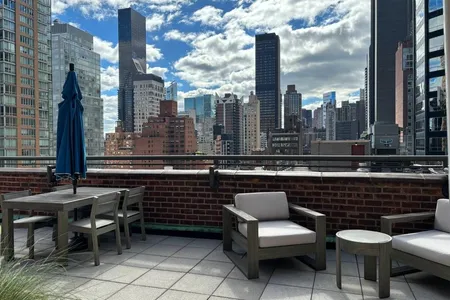 Unit for sale at 220 East 54th Street, Manhattan, NY 10022