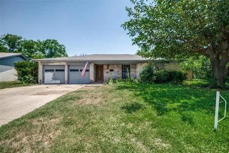 Unit for sale at 4924 Cummings Drive, North Richland Hills, TX 76180