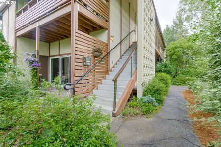 Unit for sale at 6705 SW 30TH AVE, Portland, OR 97219