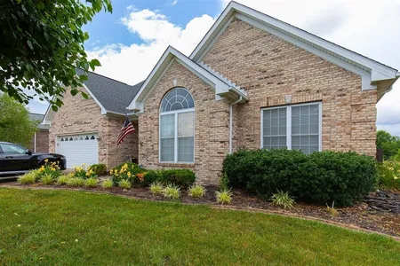 Unit for sale at 789 Muirfield Circle, Bowling Green, KY 42104