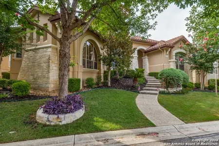 House for Sale at 10 Avalon Park, San Antonio,  TX 78257-1308