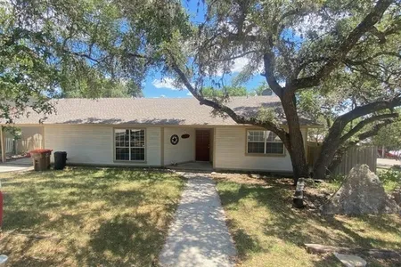 House for Sale at 606 Hillclimb, Canyon Lake,  TX 78133