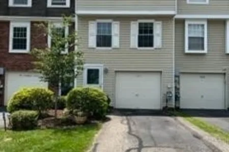 Unit for sale at 106 Rossmor Court, Ross Twp, PA 15229