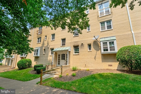 Unit for sale at 2902 Willston Place, FALLS CHURCH, VA 22044