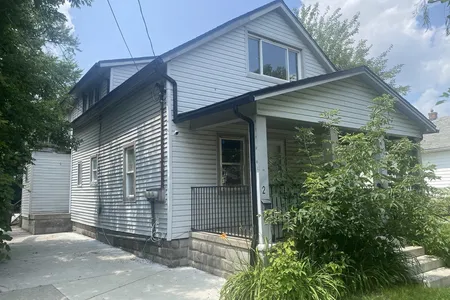 Unit for sale at 60 Crawford Street, Pontiac, MI 48341