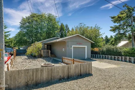Unit for sale at 6732 Southwest Galley Avenue, Lincoln City, OR 97367