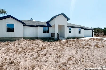 House for Sale at 1388 Birch Ln, Fischer,  TX 78623