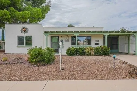 Unit for sale at 140 East La Huerta, Green Valley, AZ 85614