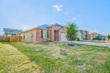 House for Sale at 109 Finn Trail, San Marcos,  TX 78666