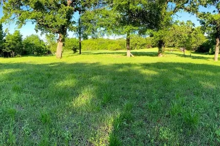 Unit for sale at 709 South Briaroaks Road, Burleson, TX 76028