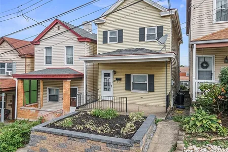 Unit for sale at 11 Augustine Street, Greenfield, PA 15207