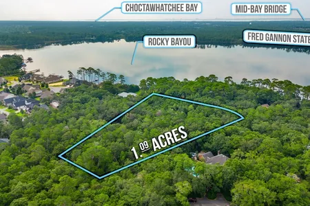 Unit for sale at 2775 Edgewater Drive, Niceville, FL 32578