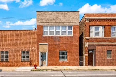 Unit for sale at 5028 West Lawrence Avenue, Chicago, IL 60630