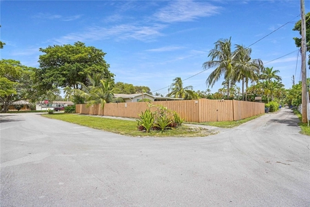 Unit for sale at 1801 North 40th Avenue, Hollywood, FL 33021