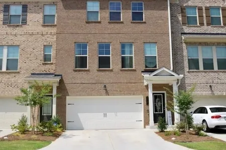 Unit for sale at 3457 Hidden Valley Circle, Lawrenceville, GA 30044