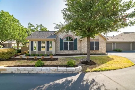 Unit for sale at 30 Wildwood Drive, Georgetown, TX 78633