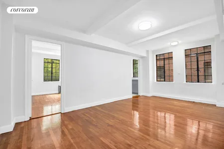 Unit for sale at 333 E 43RD Street, Manhattan, NY 10017