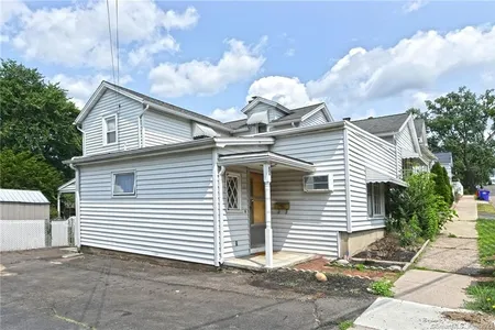 Unit for sale at 54 Franklin Street, Wallingford, Connecticut 06492