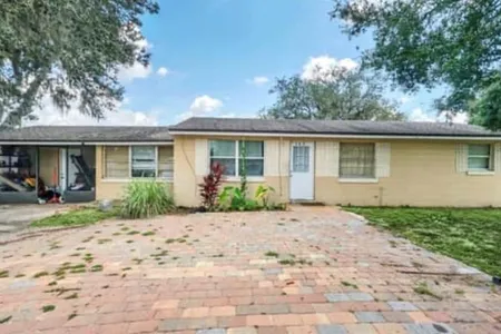 Unit for sale at 140 Knollwood Drive, WINTER HAVEN, FL 33881