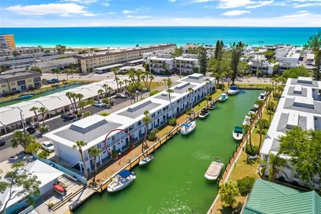 Unit for sale at 902 Gibbs Road, VENICE, FL 34285