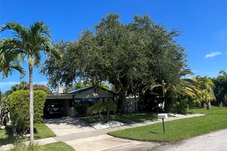 Unit for sale at 918 Narcissus Avenue, CLEARWATER, FL 33767