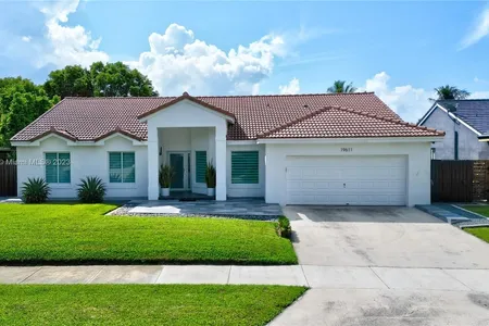 House for Sale at 19611 Cutler Ct, Cutler Bay,  FL 33189