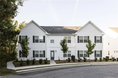 Unit for sale at 1017 White Marsh Road, Suffolk, VA 23434