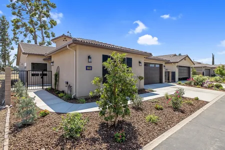 Unit for sale at 570 Little Lane, Exeter, CA 93221