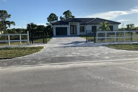 House for Sale at 13190 Sw 224th St, Miami,  FL 33170