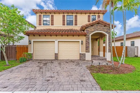 House for Sale at 463 Se 34th Ter, Homestead,  FL 33033