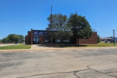 Unit for sale at 1726 N Green Avenue, Purcell, OK 73080
