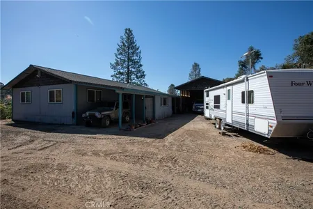 House for Sale at 2764 Cricket Hill Road, Mariposa,  CA 95338