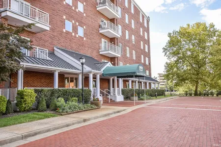 Condo for Sale at 100 Nw First Street #204, Evansville,  IN 47708